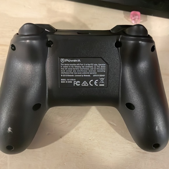 Nintendo switch controller - Picture 2 of 3